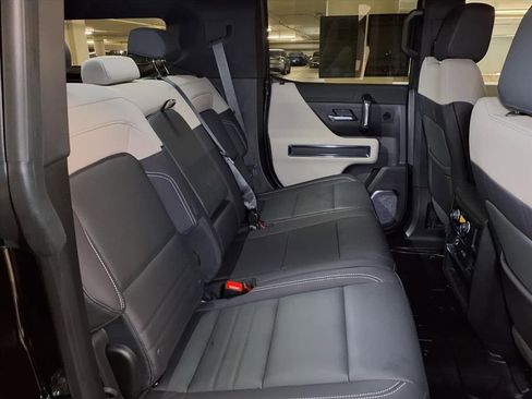 Used 2026 GMC Hummer EV SUV AWD/4WD image 9