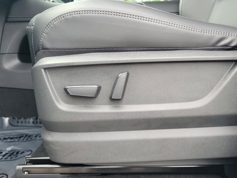 New 2026 Nissan Armada SV image 20