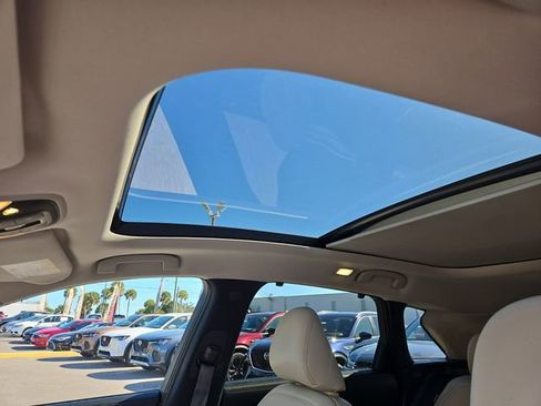 Used 2021 INFINITI QX50 Sensory w/ Cargo Package image 31