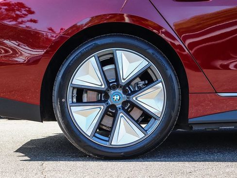 Certified 2023 BMW i4 eDrive35 RWD image 8