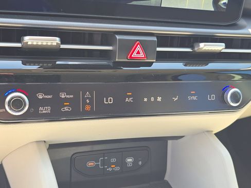 New 2026 Kia Sportage SX AWD/4WD image 26