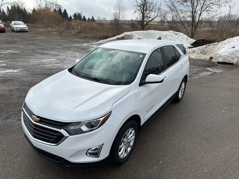 Used 2021 Chevrolet Equinox LT image 10