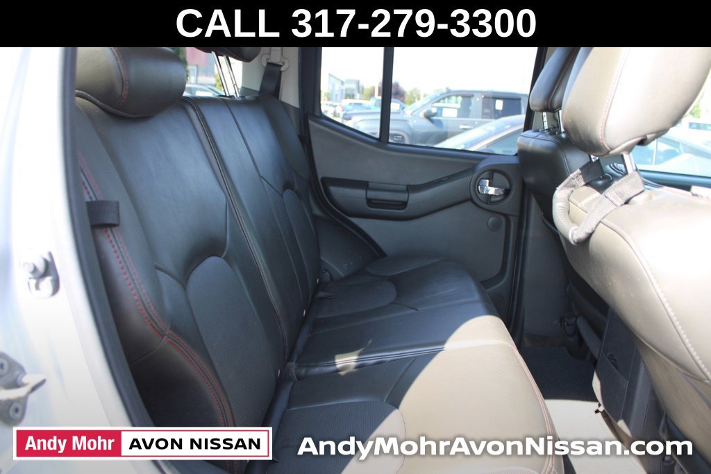 Used 2011 Nissan Xterra PRO-4X w/ Pro-4x Leather Pkg AWD/4WD image 21