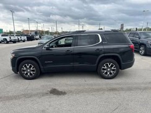 Used 2020 GMC Acadia SLE w/ Driver Convenience Package image 8