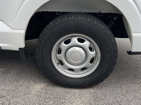 Certified 2023 Ford F150 XL RWD image 9