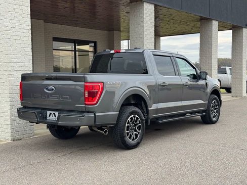 Used 2022 Ford F150 XLT w/ Equipment Group 302A High image 12