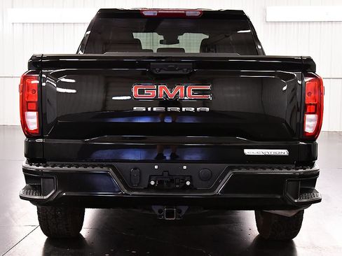Used 2025 GMC Sierra 1500 Elevation AWD/4WD image 6