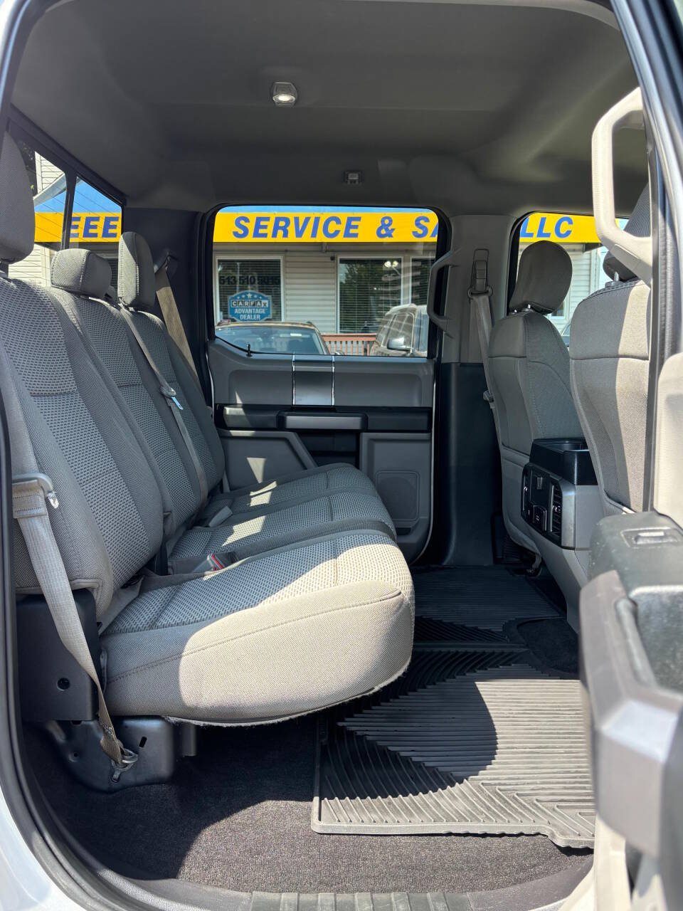 Used 2018 Ford F150 XLT w/ Equipment Group 302A Luxury AWD/4WD image 16