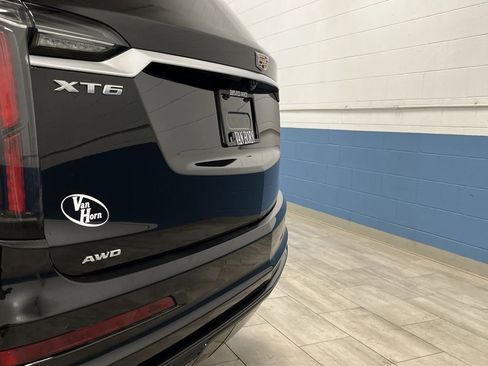 Used 2023 Cadillac XT6 Sport image 42