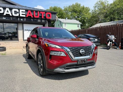 Used 2023 Nissan Rogue SV AWD/4WD image 4