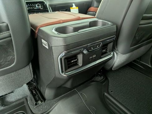 New 2026 GMC Sierra 3500 Denali Ultimate image 36