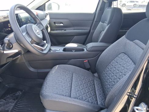 New 2026 Nissan Kicks SV w/ SV Premium Package FWD image 22