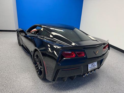 Used 2019 Chevrolet Corvette Stingray Coupe RWD image 31