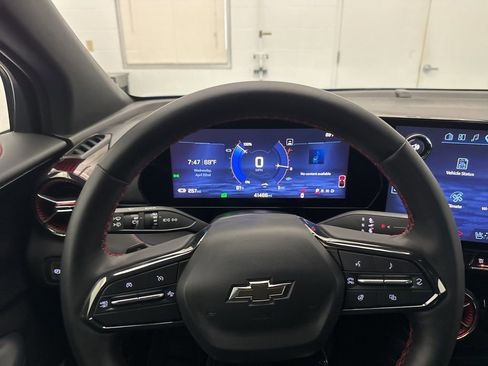 Used 2024 Chevrolet Blazer EV RS AWD/4WD image 17