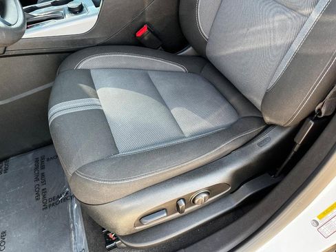 Used 2023 Chevrolet Blazer LT w/ Convenience Package image 15