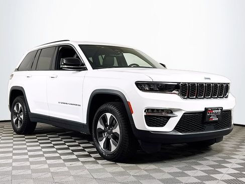 Used 2024 Jeep Grand Cherokee Limited 4xe AWD/4WD image 1