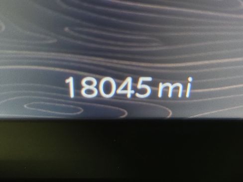 Used 2023 Jeep Grand Cherokee Laredo w/ Luxury Tech Group I image 18