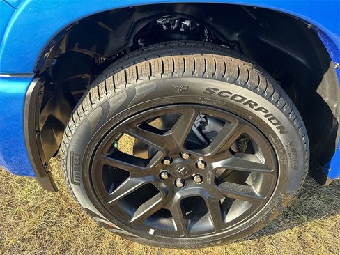 New 2026 RAM 1500 Laramie w/ Night Edition image 16