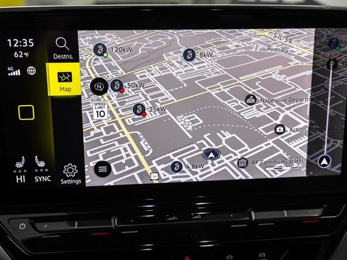 Used 2023 Volkswagen ID.4 Pro image 20