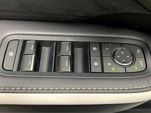 New 2026 Lexus TX 500h 500h F SPORT Performance Premi image 35