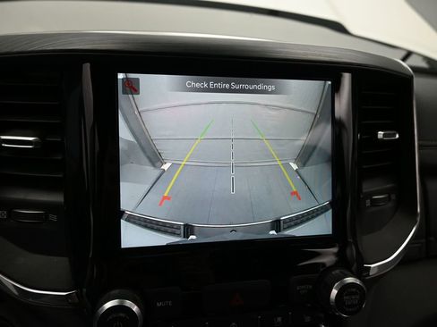 Used 2024 RAM 1500 Laramie image 29