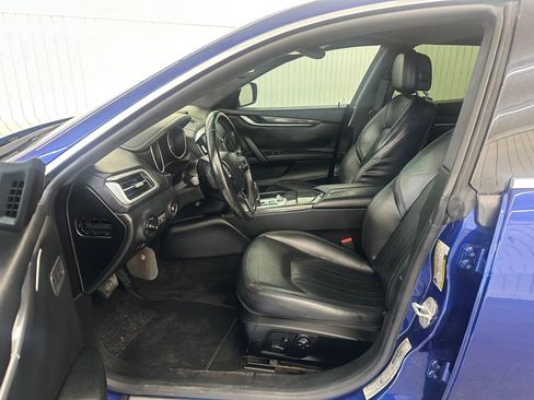 Used 2015 Maserati Ghibli image 11