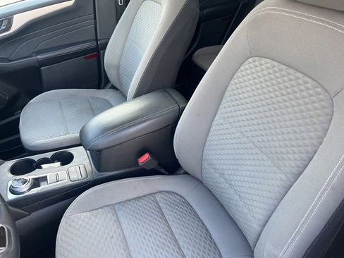 Used 2022 Ford Escape SE w/ Convenience Package image 10