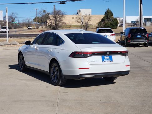 Certified 2024 Honda Accord EX image 7