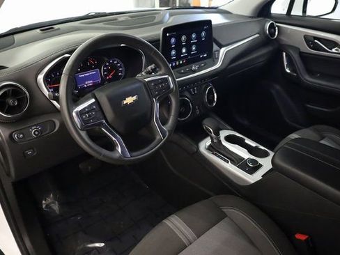 Used 2023 Chevrolet Blazer LT image 12