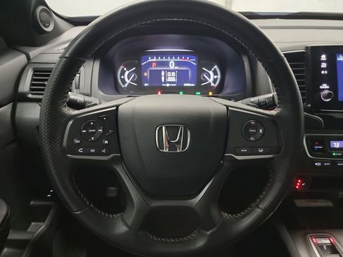 Certified 2022 Honda Passport TrailSport image 26