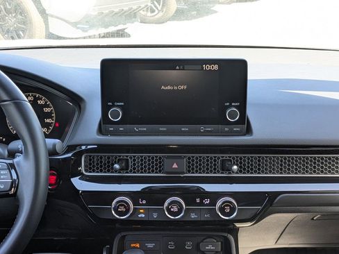 Used 2025 Honda Civic Sport image 17