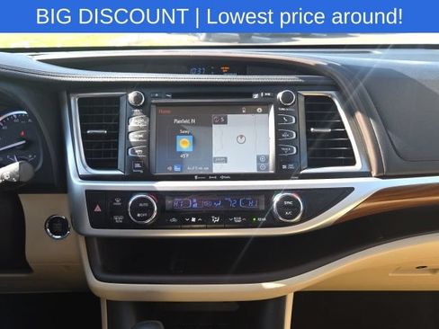 Used 2018 Toyota Highlander Limited FWD image 33