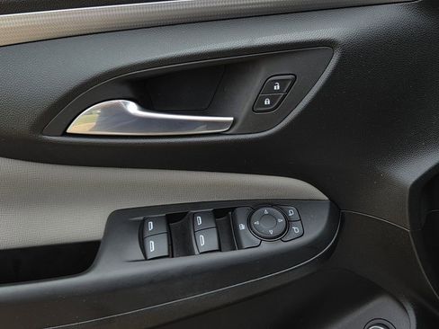 Used 2025 Buick Envista Avenir FWD image 18
