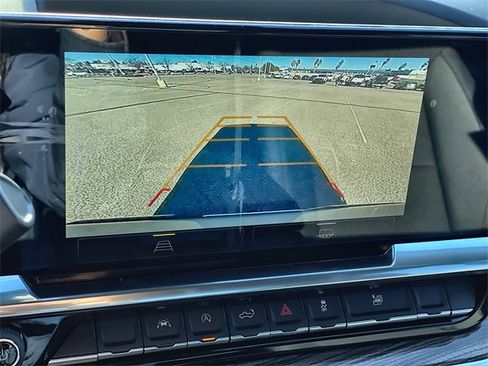 New 2026 Chevrolet Silverado 1500 LT image 17