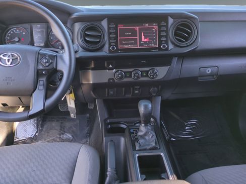 Used 2021 Toyota Tacoma SR RWD image 11