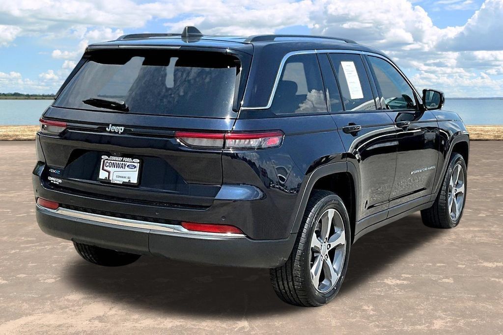 Used 2022 Jeep Grand Cherokee Limited 4xe AWD/4WD image 8