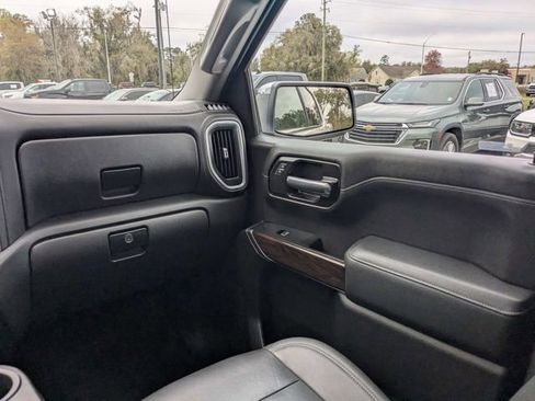 Used 2021 GMC Sierra 1500 SLT AWD/4WD image 16