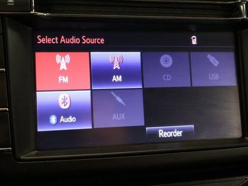 Used 2014 Toyota RAV4 LE image 21