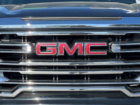 Used 2019 GMC Sierra 1500 SLT w/ SLT Premium Package image 40