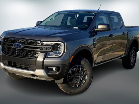 New 2025 Ford Ranger XLT w/ Equipment Group 301A High AWD/4WD image 2