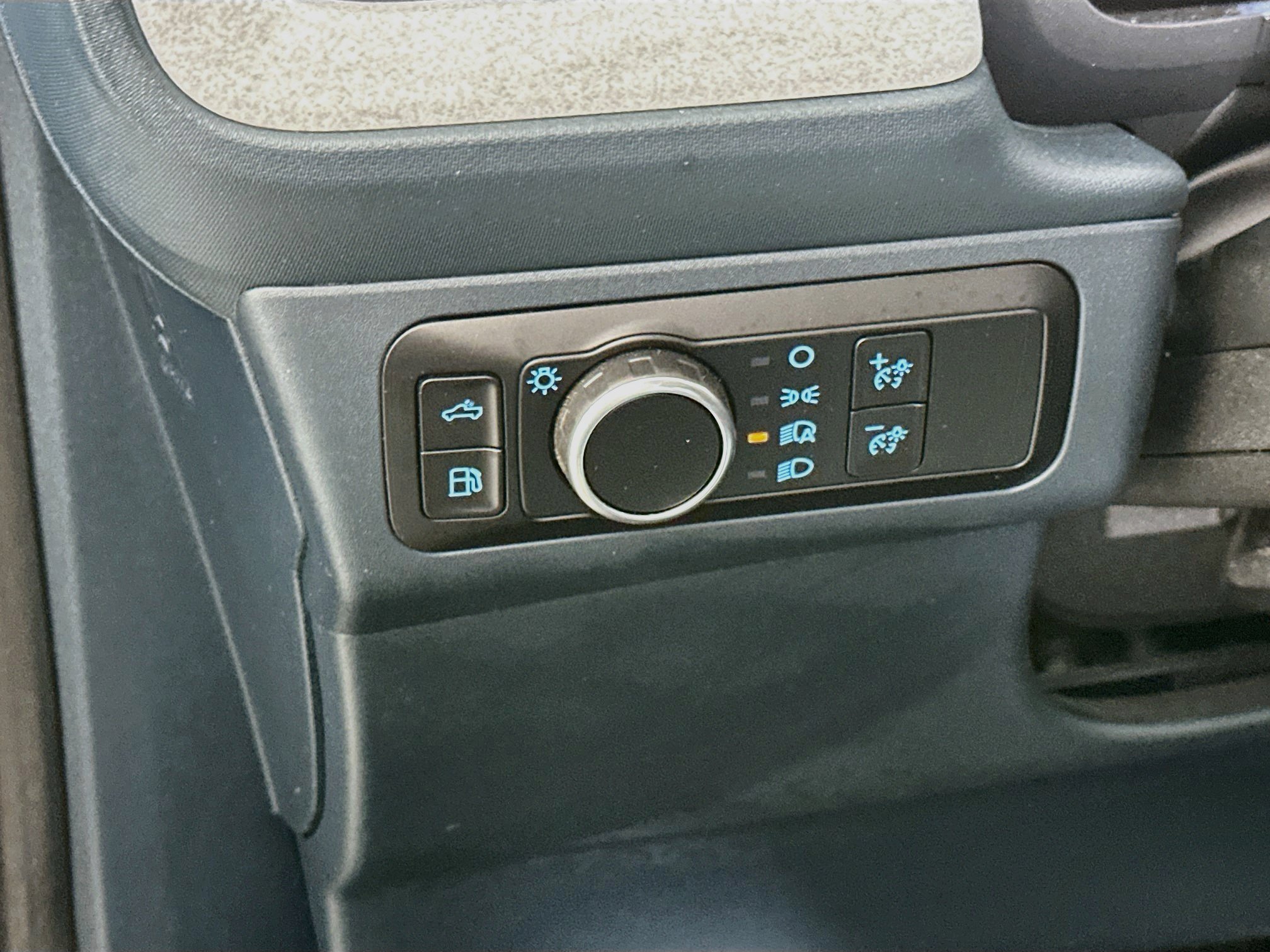 Used 2025 Ford Maverick XLT FWD image 17