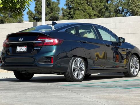 Certified 2020 Honda Clarity Plug-In Hybrid image 7