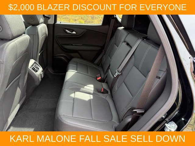 New 2026 Chevrolet Blazer LT w/ Sound & Technology Package AWD/4WD image 28
