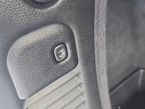 Used 2024 Dodge Durango GT image 13