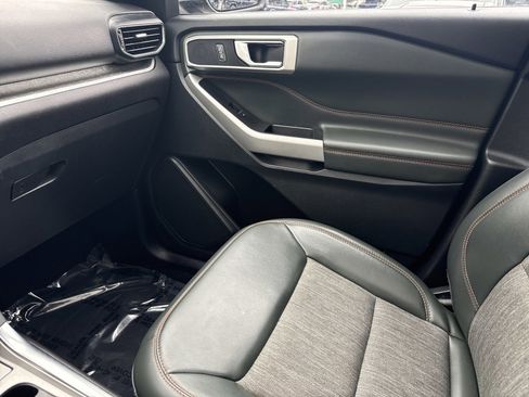 Used 2022 Ford Explorer Timberline image 25