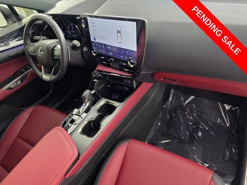 Used 2025 Lexus NX 350h AWD w/ Accessory Package (K3) image 31