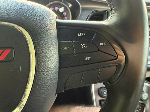Used 2018 Dodge Challenger SXT RWD image 30