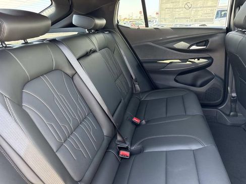 New 2026 Buick Envista Avenir image 18