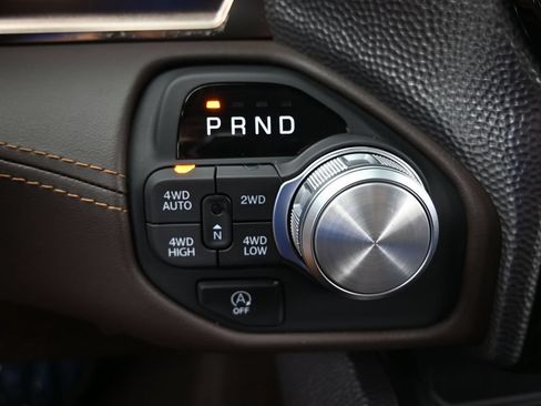 Used 2025 RAM 1500 Limited AWD/4WD image 24