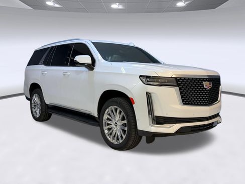Used 2023 Cadillac Escalade Premium Luxury AWD/4WD image 7